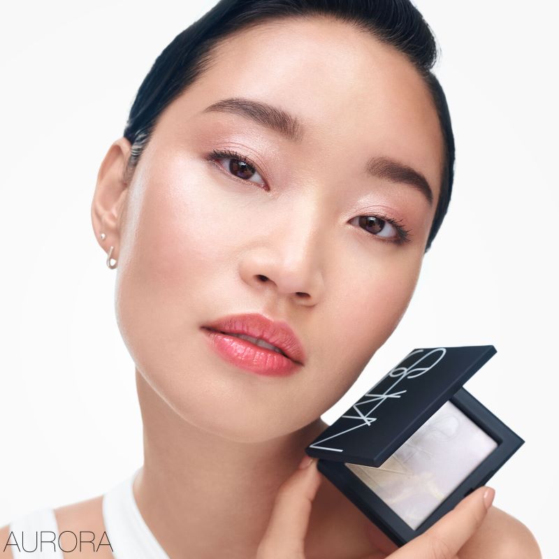 NARS Light Reflecting Prismatic Pressed Powder 10g #Aurora (Limited Edition)  ,NARS Light Reflecting Prismatic Pressed Powder , NARS Light Reflecting Prismatic Pressed Powder ราคา , NARS Light Reflecting Prismatic Pressed Powder รีวิว , NARS แป้งฝุ่น , NARS แป้งเซ็ตติ้ง