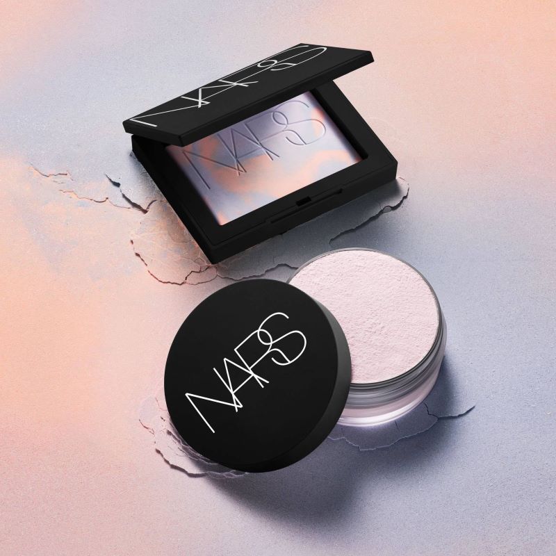 NARS Light Reflecting Prismatic Pressed Powder 10g #Aurora (Limited Edition)  ,NARS Light Reflecting Prismatic Pressed Powder , NARS Light Reflecting Prismatic Pressed Powder ราคา , NARS Light Reflecting Prismatic Pressed Powder รีวิว , NARS แป้งฝุ่น , NARS แป้งเซ็ตติ้ง